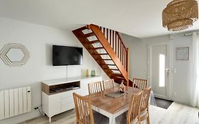 Jolie Maison Bord De Mer